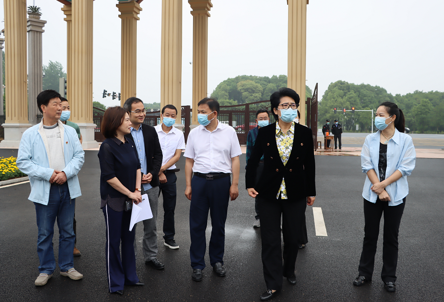 QQ图片20220511103224.png QQ图片20220511103224.png