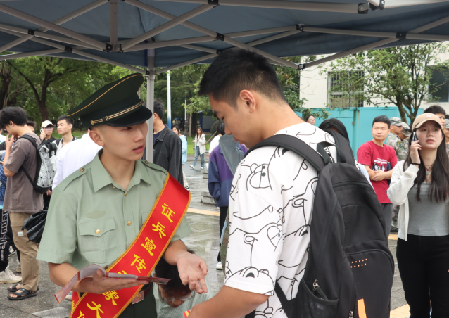 QQ截图20240606085215.png QQ截图20240606085215.png